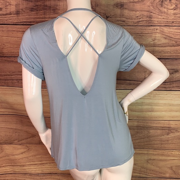NUX Back talk open crisscross strap back silky top baby blue tee deep V sz L LG - Picture 3 of 9